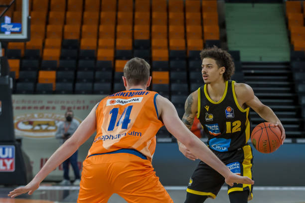 自居的球队 自居的球队