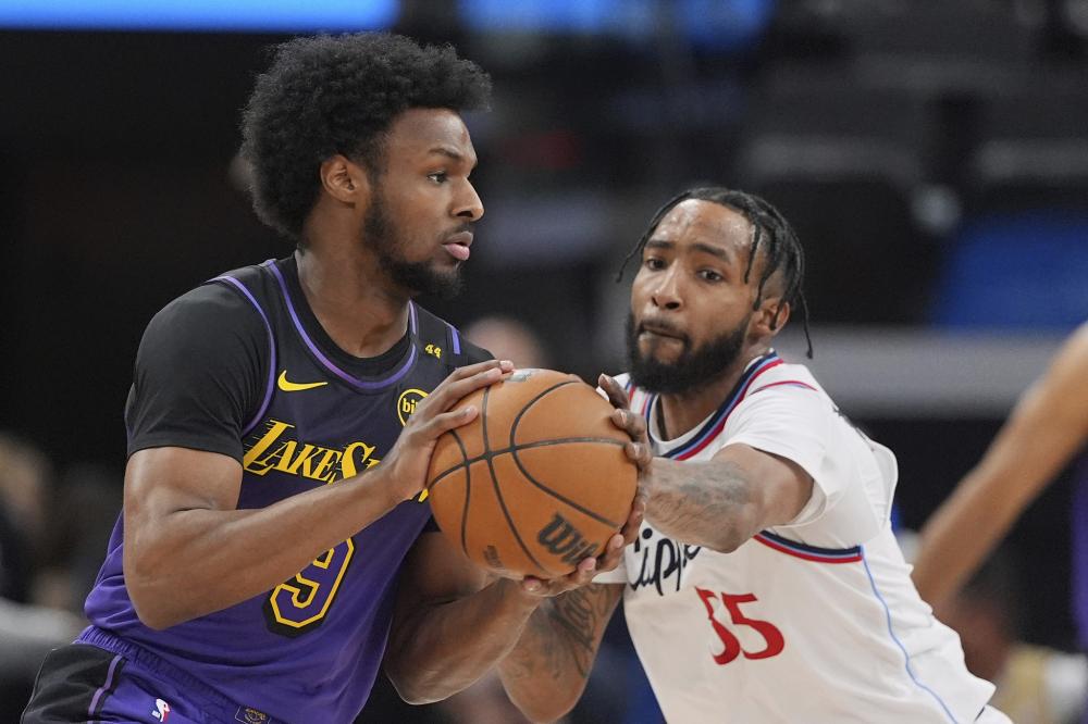 赫塔费vs阿拉维斯全场数据：射门数14-9，射正数8-1